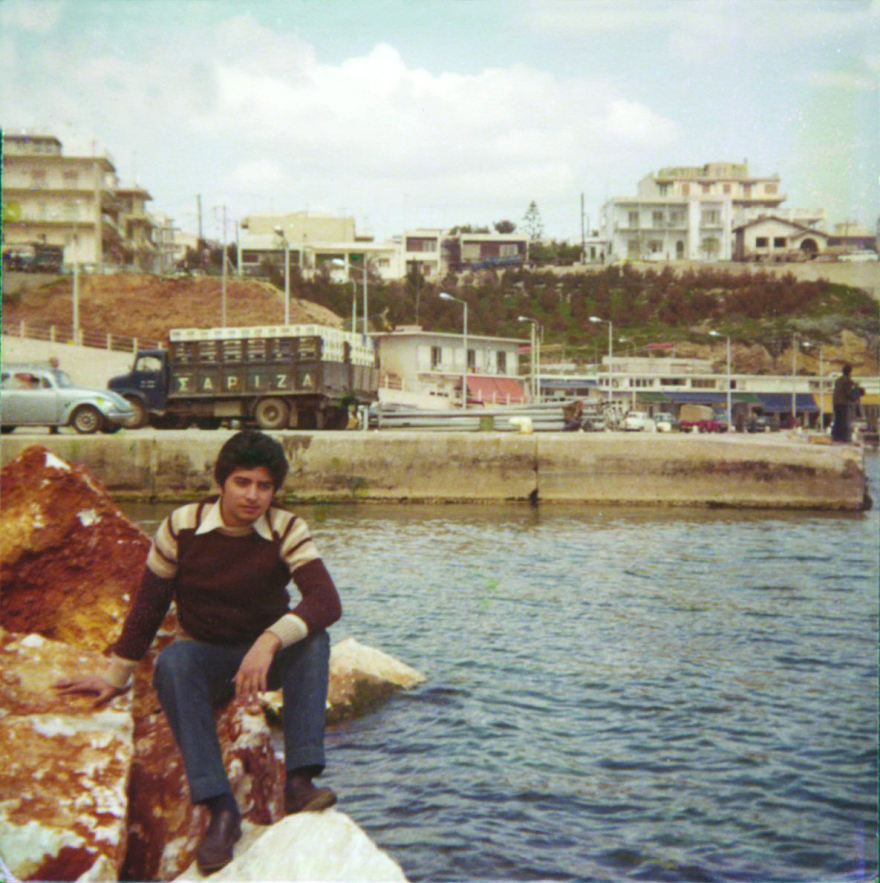 Γιώργος Πατούλης στο βιβλίο για τη μητέρα του: «Τίποτα δεν ήταν εύκολο για την ηρωίδα μάνα μου»