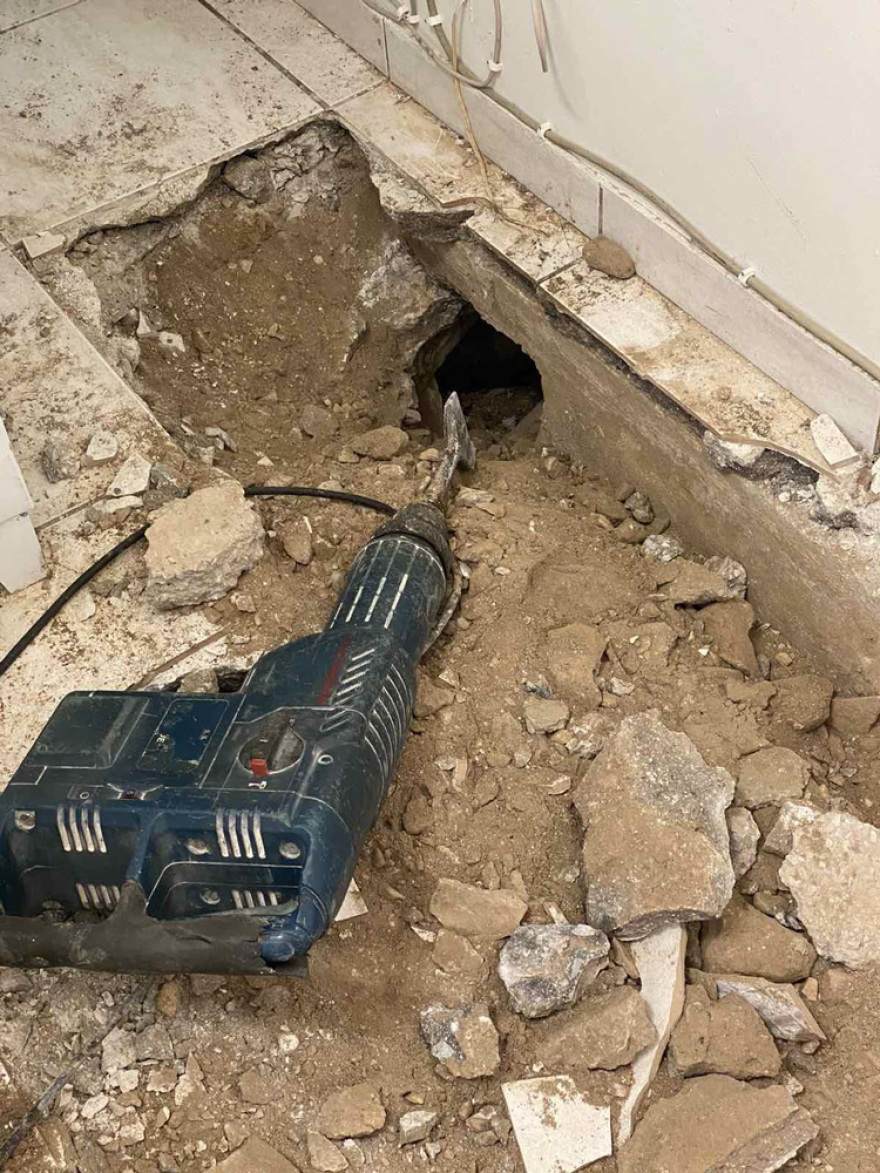 Λίνα Μενδώνη: Απαντά για το κομπρεσέρ στην Ακρόπολη με στοιχεία και φωτογραφίες