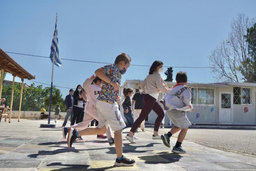 Κεραμέως: Σχολεία ανοιχτά με μέτρα προστασίας και πρόληψης