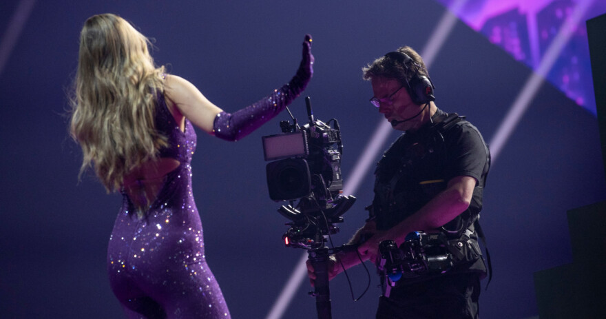 Eurovision 2021: Έτσι θα εμφανιστεί η Στεφανία Λυμπερακάκη στην σκηνή - Τα εφέ και η πρώτη πρόβα 