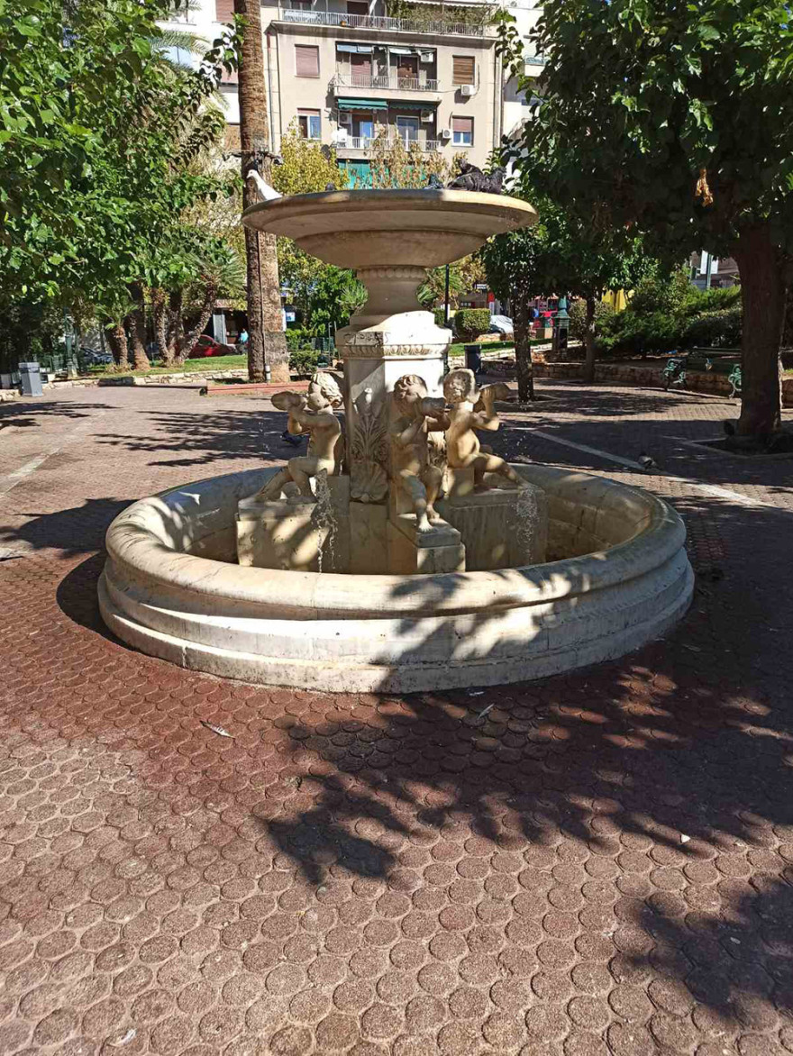 Δήμος Αθηναίων: «Μεταμορφώθηκαν» τα πρώτα 20 σιντριβάνια της Αθήνας   