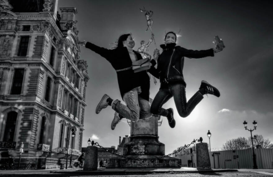 Νίκος Αλιάγας: Ο φωτογράφος, ο δημοσιογράφος, ο Έλληνας