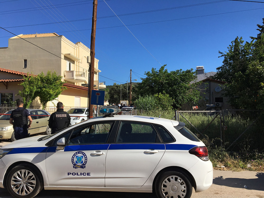 Γλυκά Νερά: Στραγγάλισαν γυναίκα δίπλα στο μωρό της - Δεμένος ο σύζυγος 