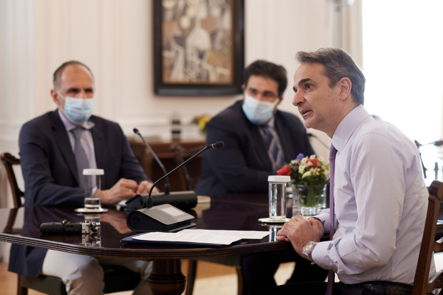 «Γαλάζια Ελευθερία»: Εμβολιασμοί με Johnson & Johnson για 700.000 ανθρώπους σε 19 νησιά