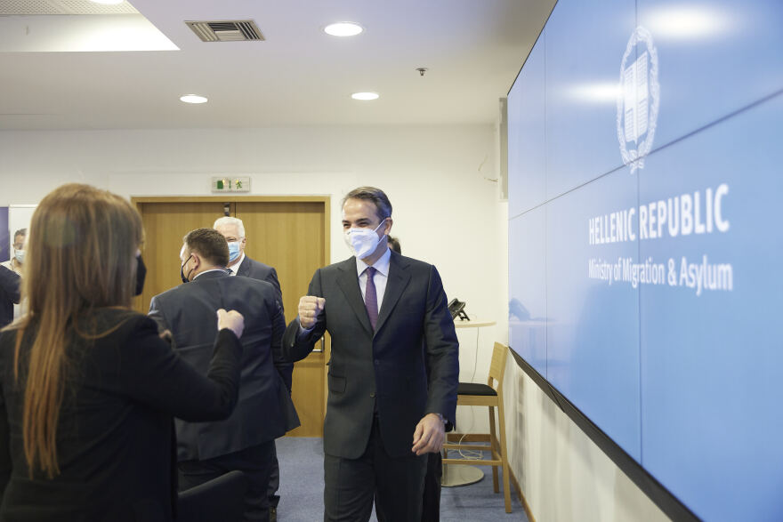 Μητσοτάκης: Οι μεταναστευτικές ροές μειώθηκαν σε 15.000 άτομα το 2020, από 72.000 το 2019