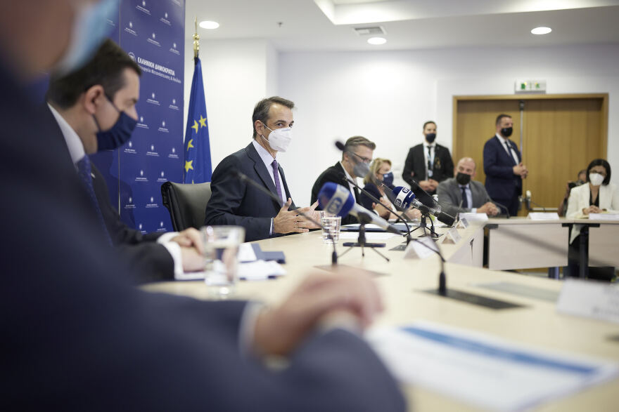 Μητσοτάκης: Οι μεταναστευτικές ροές μειώθηκαν σε 15.000 άτομα το 2020, από 72.000 το 2019