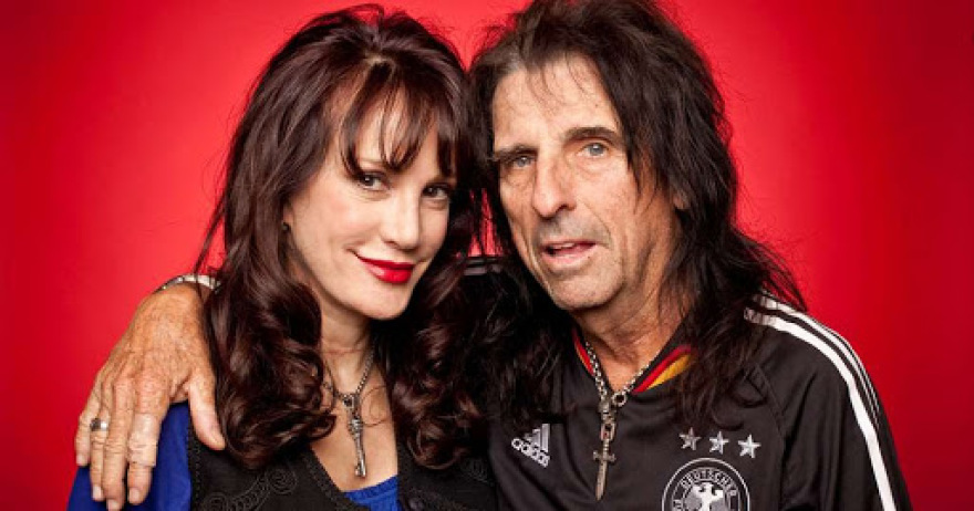 Άλις Κούπερ: Προσεύχεται καθημερινά και ευχαριστεί το Θεό που παραμένει νηφάλιος  