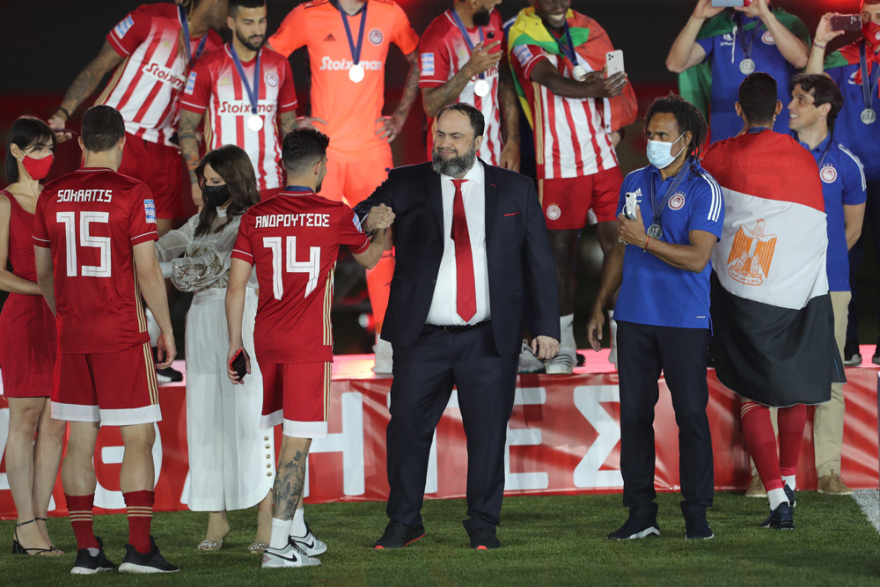 Η μεγάλη φιέστα του Ολυμπιακού για το 46ο: Μια γιορτή γεμάτη Ελλάδα, Πειραιά και... Βαλμπουενά