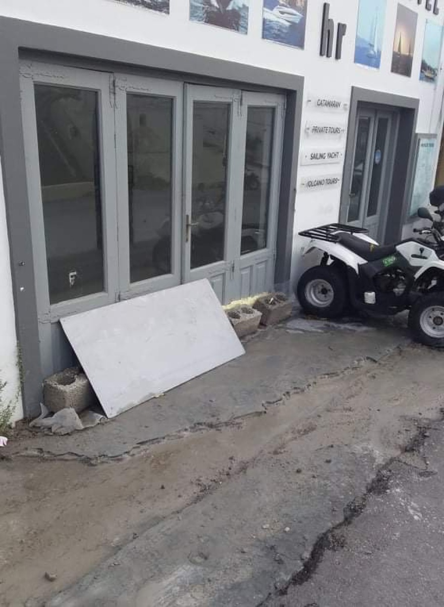 Σαντορίνη: Επιχειρηματίας καταγγέλλει το Α.Τ. ότι δεν εφαρμόζει τις δικαστικές αποφάσεις