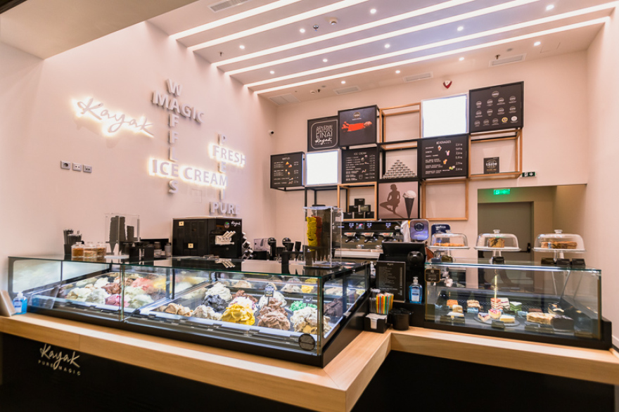 Δεν είναι παγωτό … είναι το νέο Kayak στο Golden Hall