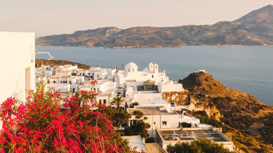 Κερδίζει τις εντυπώσεις των ξένων τουριστικών site η Μήλος 