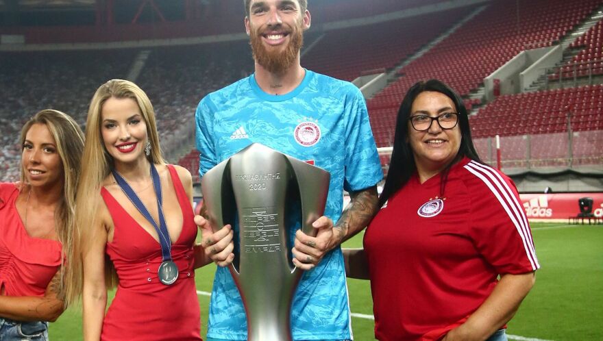 Φεύγει και... παντρεύεται ο Ζοσέ Σα: Η πρόταση γάμου και το «ναι» από την εντυπωσιακή Ρακέλ Γιάκομπ