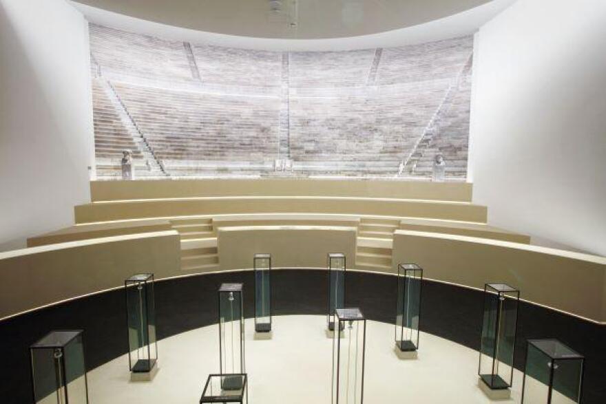 Το Ολυμπιακό Μουσείο της Αθήνας άνοιξε τις πύλες του στο κοινό - Φωτογραφίες