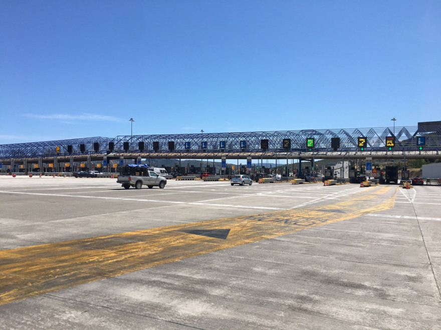 Κίνηση: Τροχαίο με τραυματίες στη λεωφόρο Αθηνών - Πού έχει μποτιλιάρισμα στην Αθήνα - Η κίνηση στα διόδια Ελευσίνας