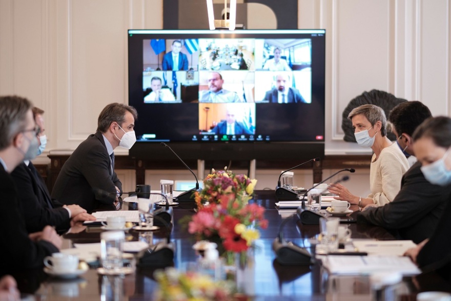 Βεστάγκερ (αντιπρόεδρος Κομισιόν) σε Μητσοτάκη: Η Ελλάδα ίσως σημειώσει την ισχυρότερη ανάπτυξη στην ευρωζώνη το 2022