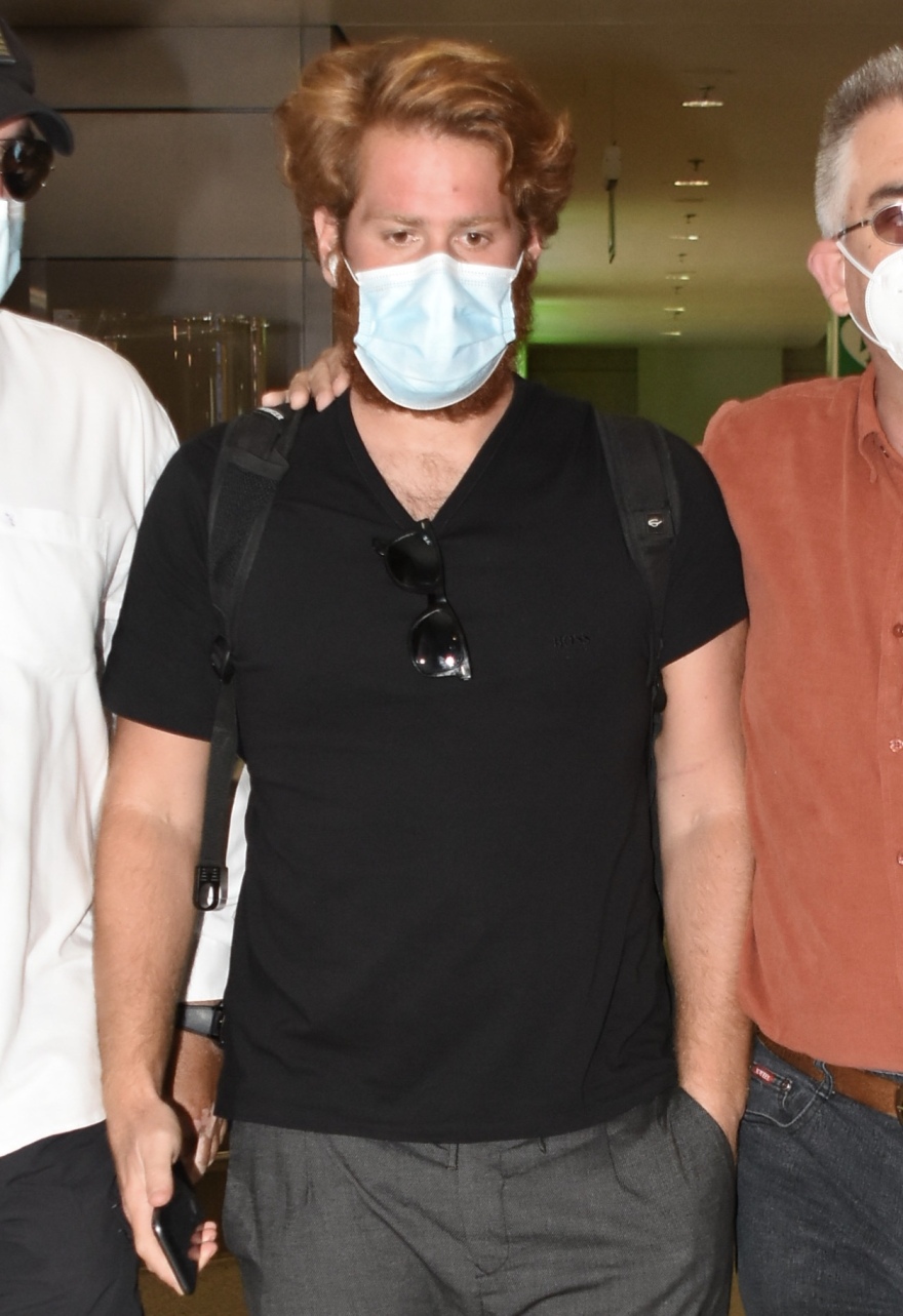 Επέστρεψε στην Ελλάδα ο Τζέιμς Καφετζής - Δείτε φωτογραφίες