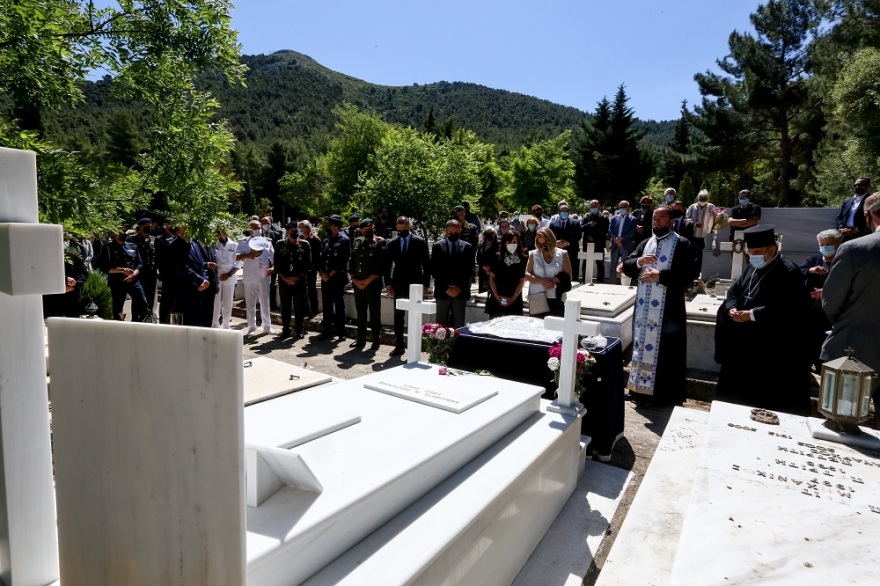 Το μνημόσυνο του ευεργέτη Ιάκωβου Τσούνη τέλεσε ο Αρχιεπίσκοπος Ιερώνυμος