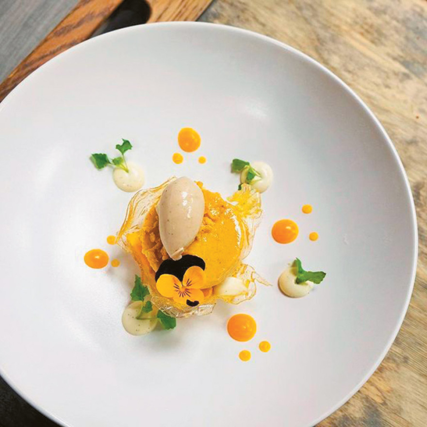 «Mykonos social», το νέο αστέρι  του «Santa Marina»