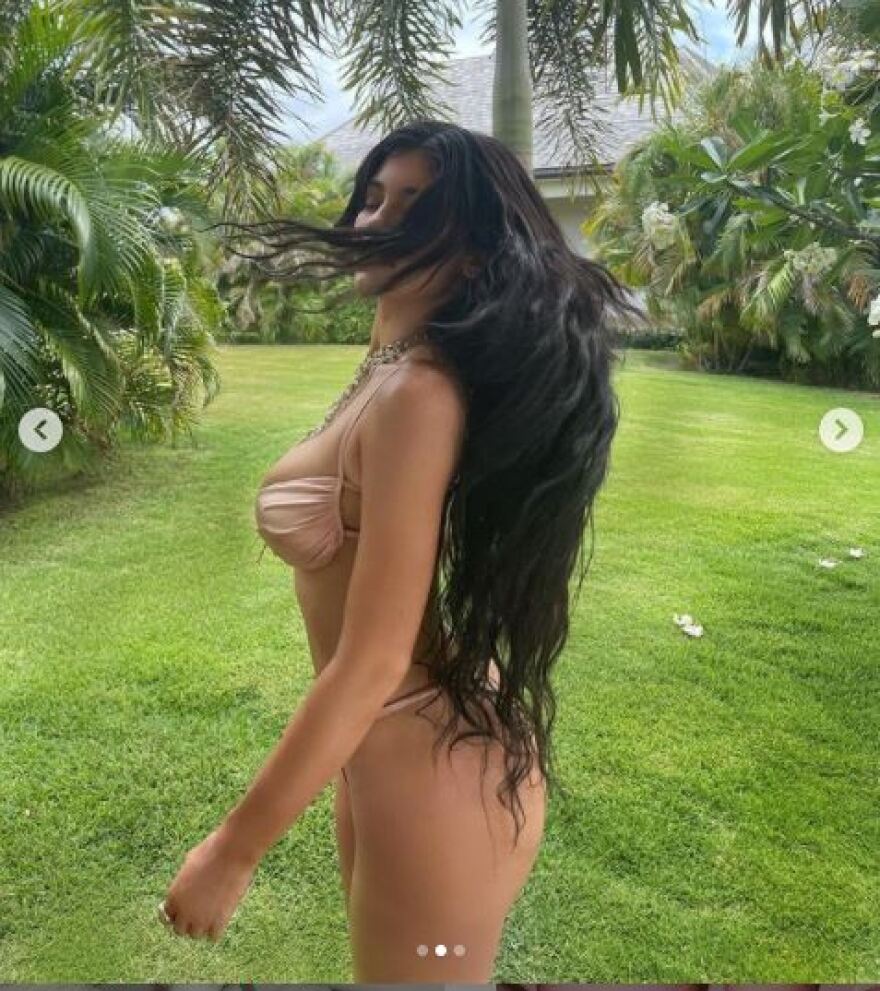 Κάιλι Τζένερ: Η επιχείρηση... «καυτά μαγιό» είναι στα σκαριά 