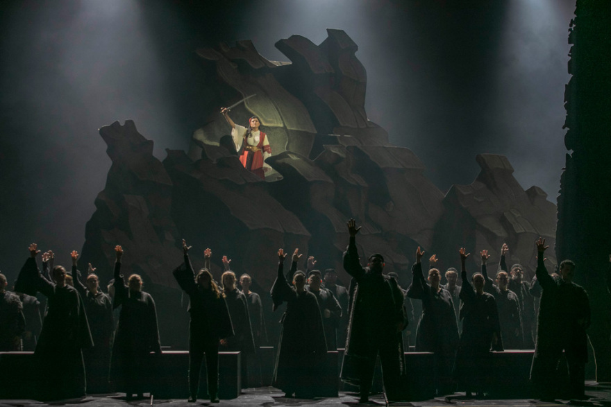 Eθνική Λυρική Σκηνή: «Δέσπω – Ελληνικοί χοροί»