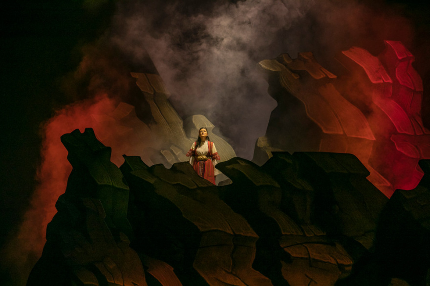 Eθνική Λυρική Σκηνή: «Δέσπω – Ελληνικοί χοροί»