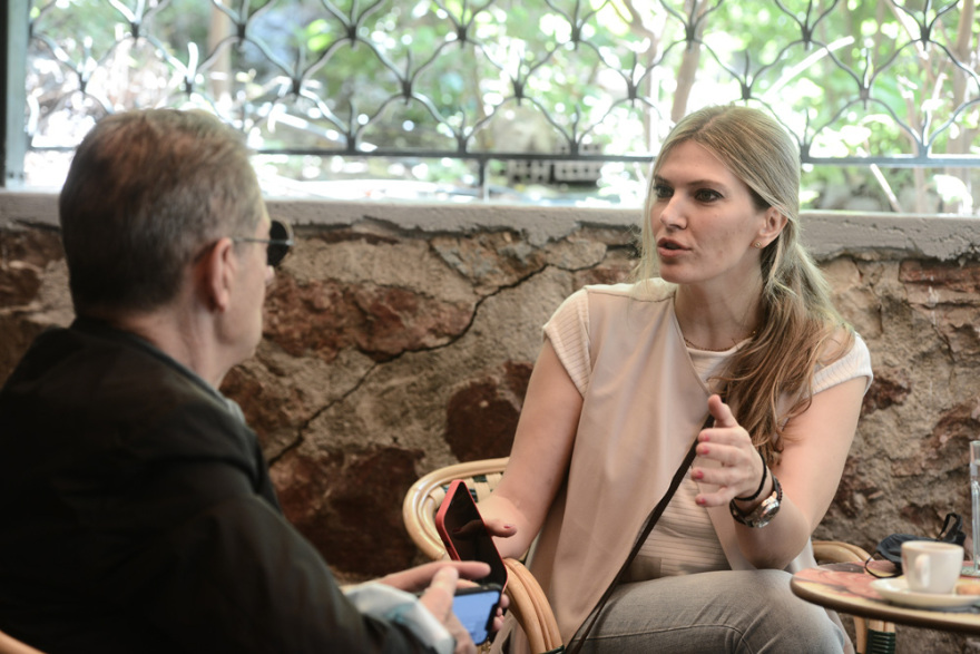 Η Εύα Καϊλή στον Δανίκα: «Ο Λοβέρδος εκφράζει πατριωτική και μεταρρυθμιστική γραμμή»