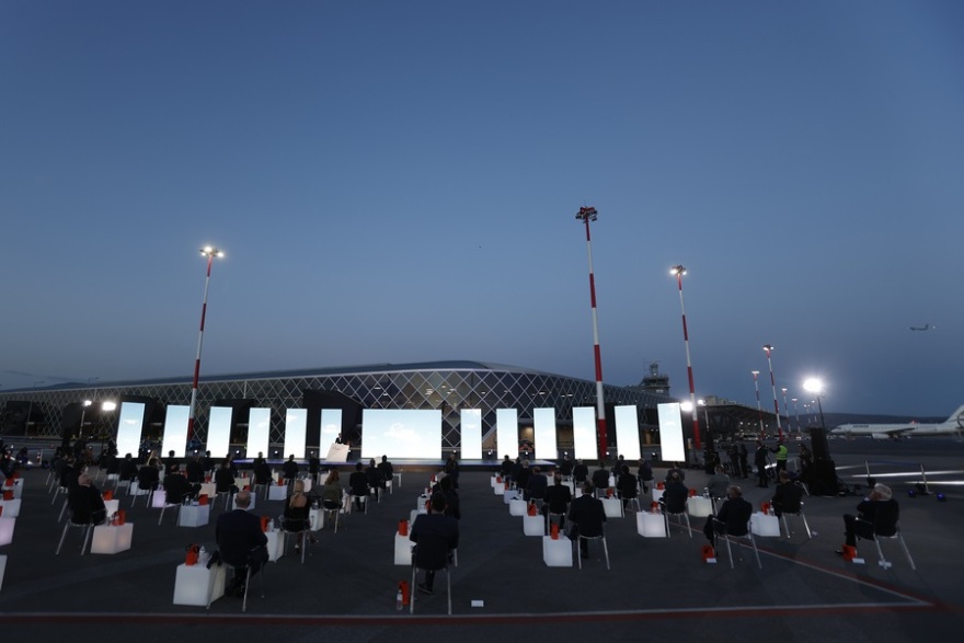 Μητσοτάκης από το νέο αεροδρόμιο Θεσσαλονίκης: «Ταξιδεύουμε όλο και πιο ψηλά τη χώρα»