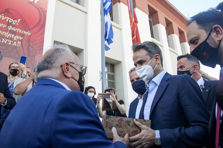 Καλαμαριά: Ο Μητσοτάκης κατέθεσε στεφάνι για τα θύματα της Γενοκτονίας των Ποντίων - «Συνεχίζουμε τον αγώνα για την ιστορική δικαίωση»
