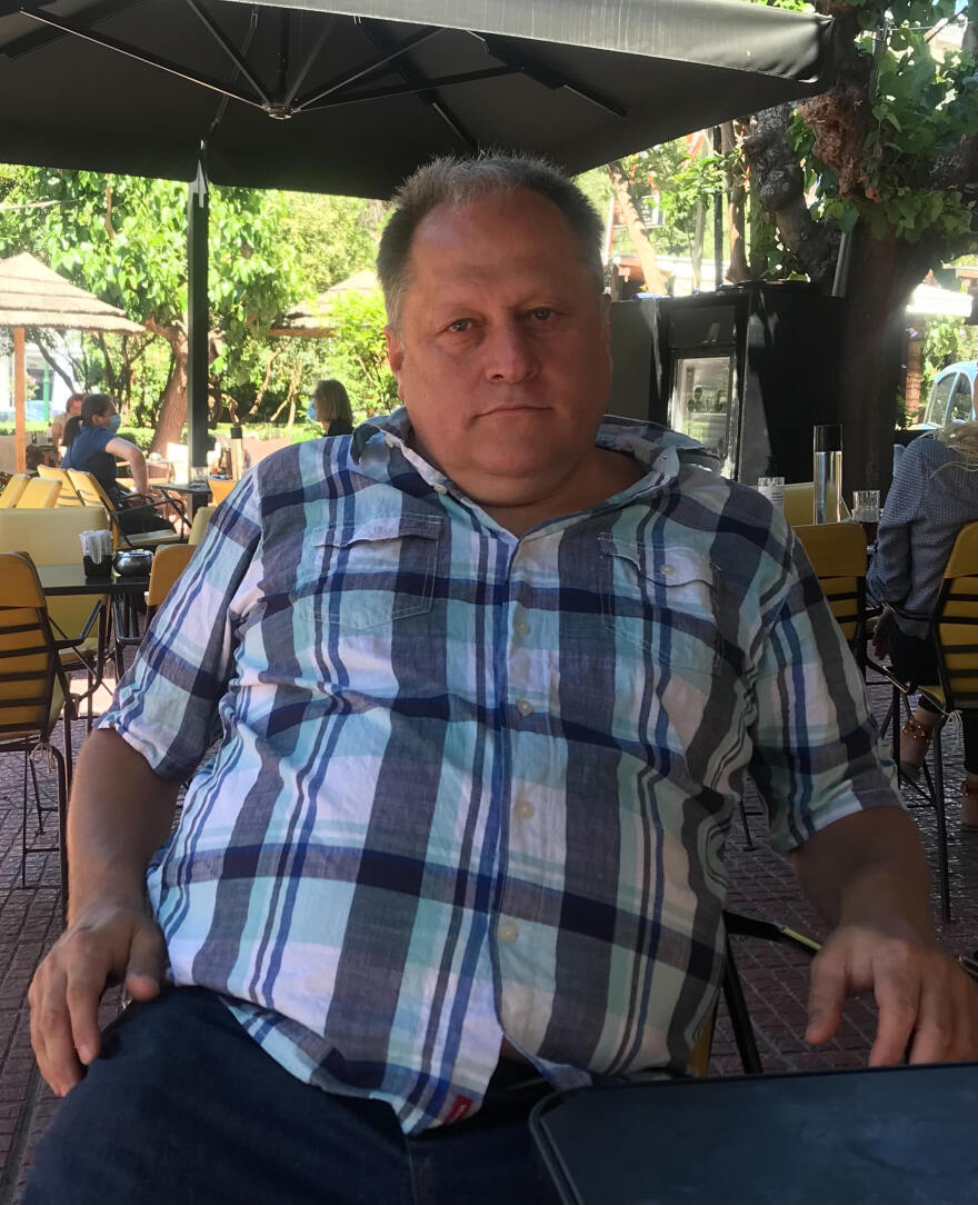 Σπύρος Βελλινιάτης: «Η ταινία για τον Γιάννη δεν λέει όλη την αλήθεια» δηλώνει ο άνθρωπος που ανακάλυψε τον Αντετοκούνμπο