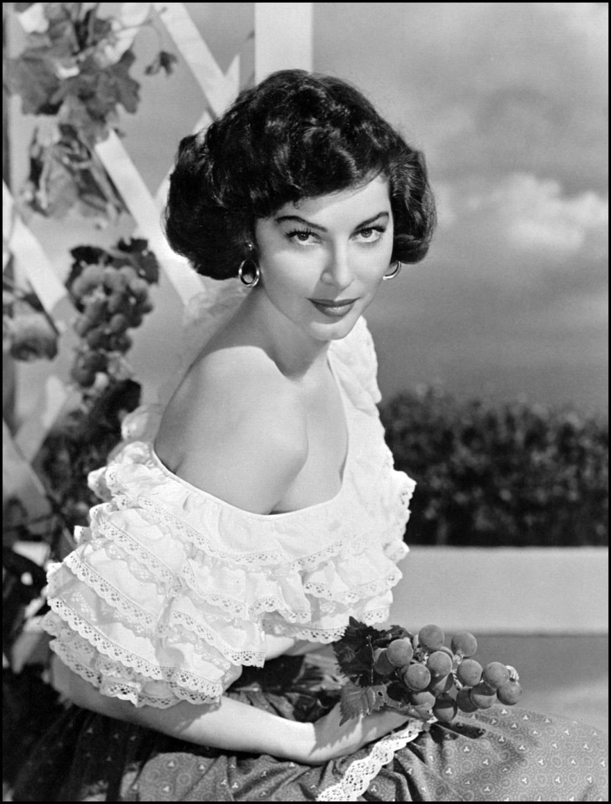 Άβα Γκάρντνερ: Η αλήθεια για τις «λεσβιακές σχέσεις» και γιατί κανείς από τους 3 συζύγους της δεν την ικανοποίησε ποτέ