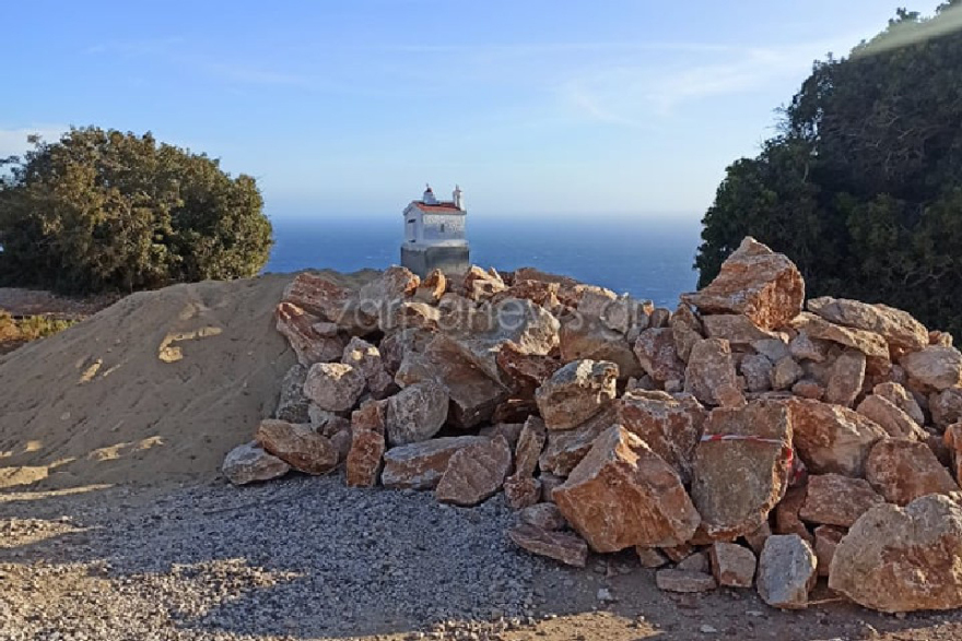Γαύδος: 40 μέρες από τον θάνατο της 28χρονης Κορίνας - Έχτισαν εκκλησάκι στη μνήμη της