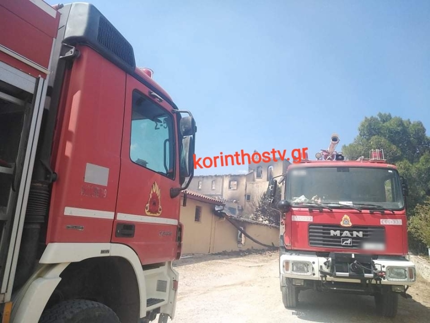 Μέγαρα: Κάηκε ολοσχερώς οινοποιείο 