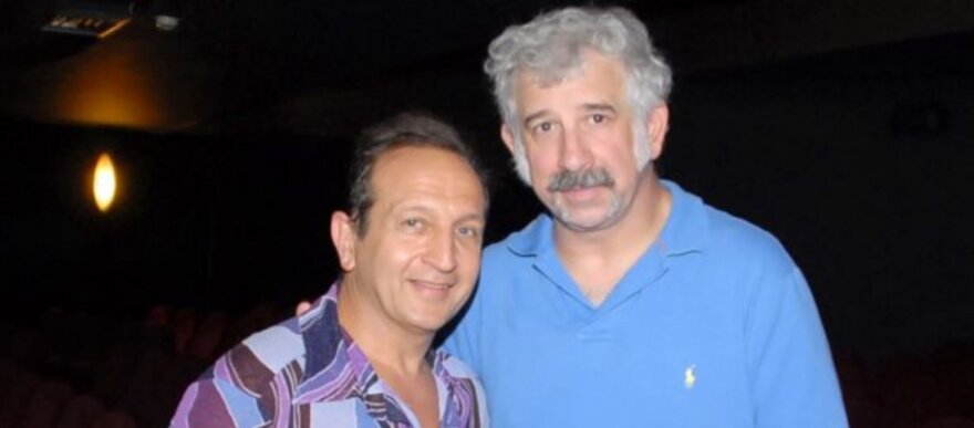 Σπύρος Μπιμπίλας: Η σχέση του με τον Πέτρο Φιλιππίδη - Γιατί «πρωταγωνιστεί» στην κατάθεση της συζύγου του ηθοποιού 