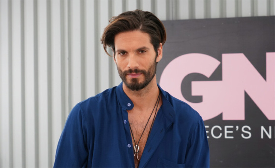 Ο Καράβας «μέντορας» στο GNTM και η Έλενα Παπαρίζου βάζει... φωτιά στο Σαββατόβραδο της Eurovision