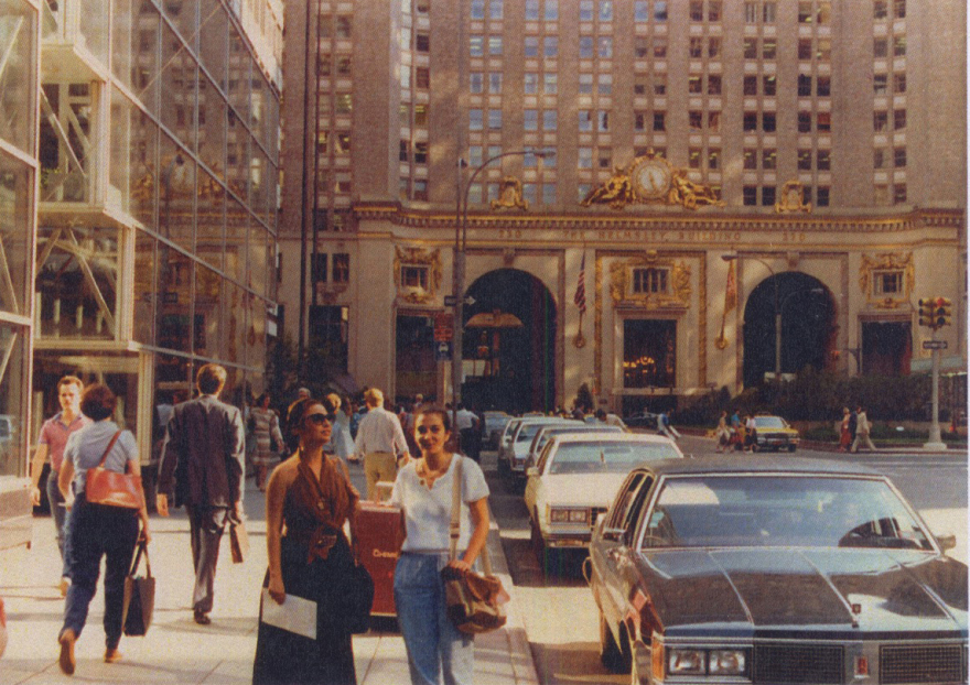 Λάκης Λαζόπουλος: «Ένιωσα την ανάγκη να γνωρίσω την Τασούλα στον κόσμο» 