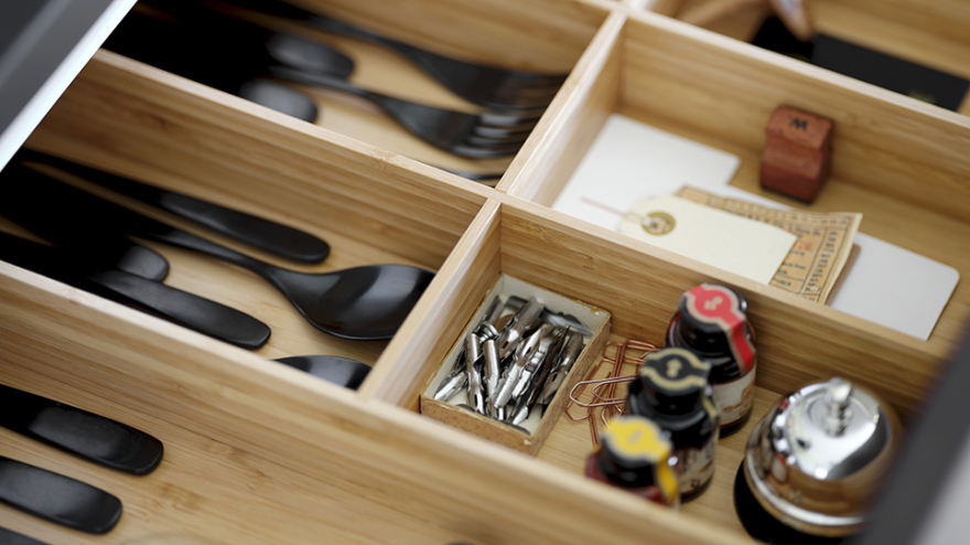 Ας βάλουμε τα πράγματα στη θέση τους