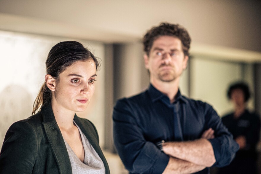 Σιωπηλός Δρόμος: Το παιχνίδι των απαγωγέων συνεχίζεται