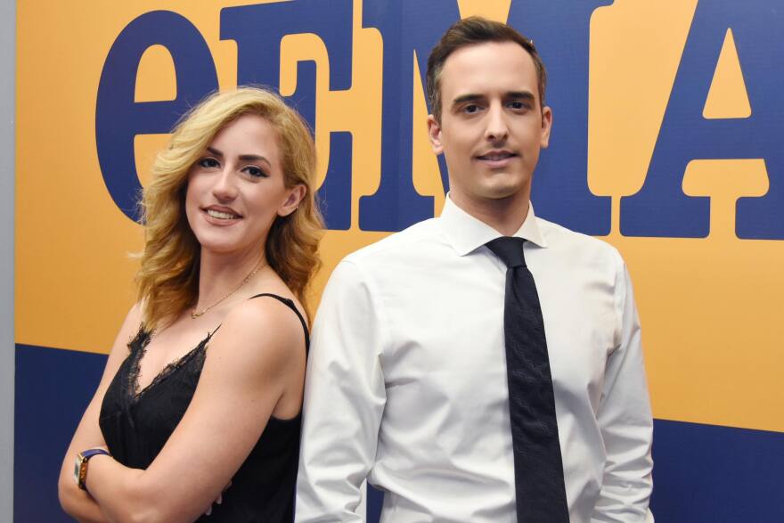 «Θέμα Magazino»: Δευτέρα με Παρασκευή 13:00-15:00 στον Θέμα 104,6