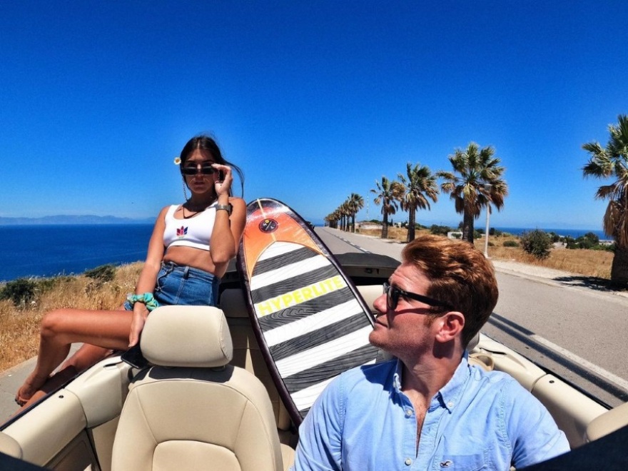 Άννα Μαρία Βέλλη: Πήγαινέ με όπου θέλεις... Καφετζή