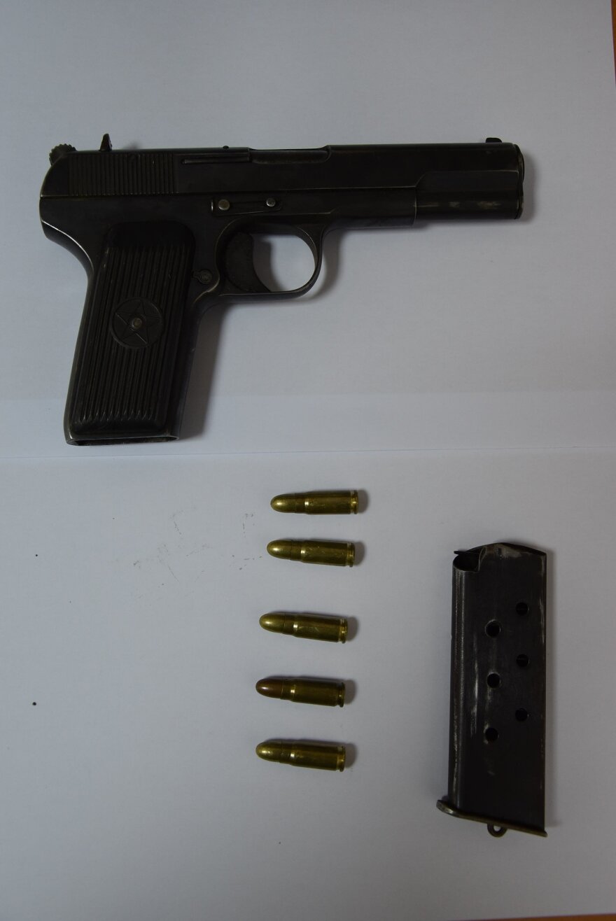 Κιλκίς: Τα λαγωνικά της ΕΛΑΣ «ξετρύπωσαν» όπλα και ναρκωτικά σε σπίτι	