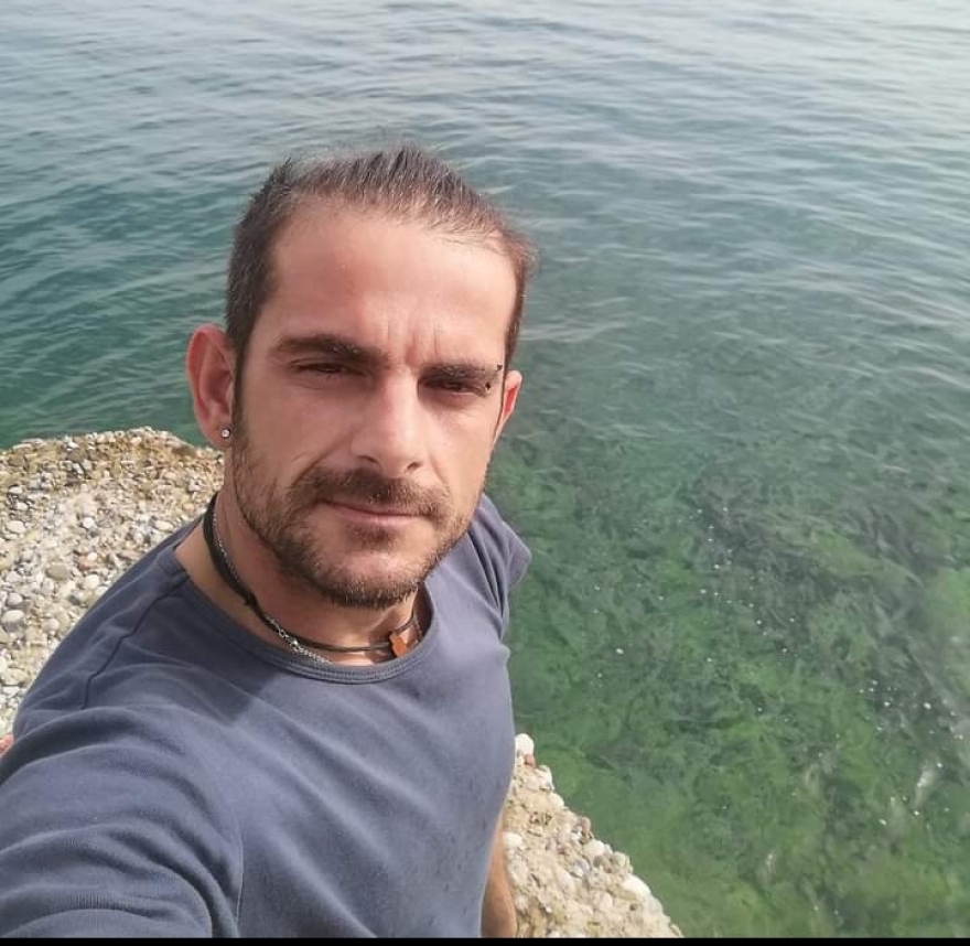 Αποφυλακίστηκε ο νταλικιέρης που αρνούνταν να φορέσει μάσκα - Τι είπε στο protothema.gr