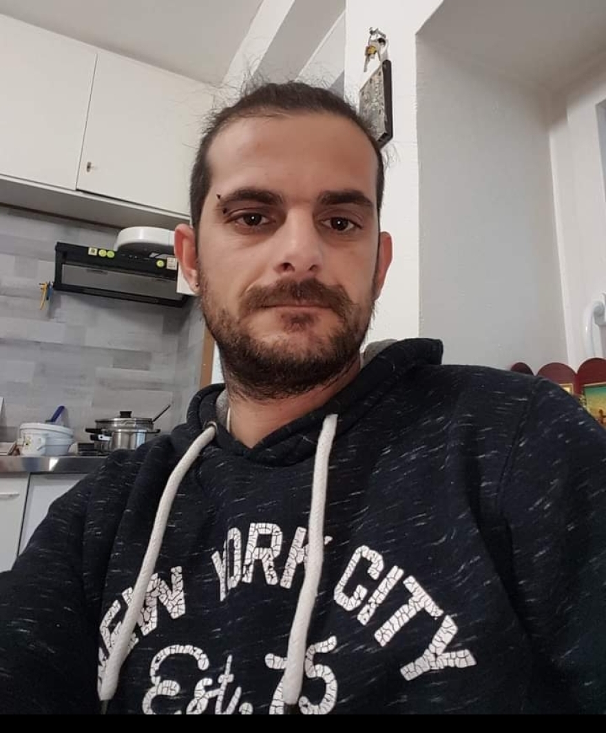 Αποφυλακίστηκε ο νταλικιέρης που αρνούνταν να φορέσει μάσκα - Τι είπε στο protothema.gr