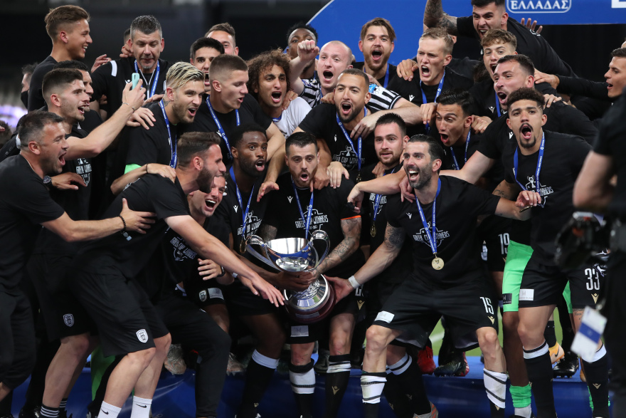 Ολυμπιακός-ΠΑΟΚ 1-2: Η απονομή του Κυπέλλου και οι πανηγυρισμοί στο ΟΑΚΑ