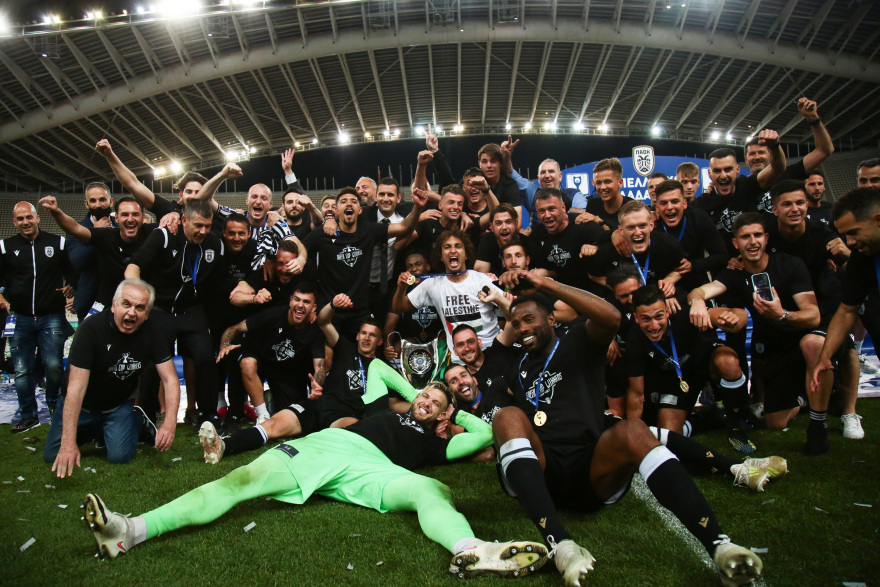 Ολυμπιακός-ΠΑΟΚ 1-2: Η απονομή του Κυπέλλου και οι πανηγυρισμοί στο ΟΑΚΑ