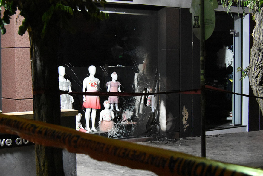 Χαρδαλιάς για την εμπρηστική επίθεση: Θρασύδειλα ανθρωπάρια πιστεύουν ότι μπορούν να μας τρομοκρατήσουν