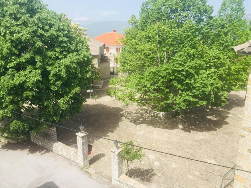 Μετά από 6,5 (!) μήνες λεωφορείο στα ακριτικά χωριά του Πωγωνίου!