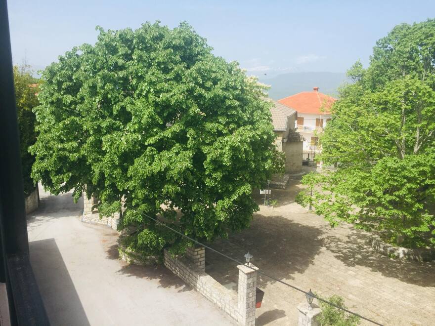 Μετά από 6,5 (!) μήνες λεωφορείο στα ακριτικά χωριά του Πωγωνίου!