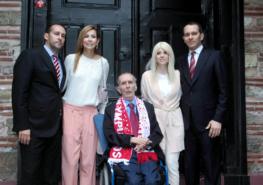 Κωνσταντίνος Αγγελόπουλος: H θλίψη του Θεόδωρου, η σύγκρουση και ο «πόλεμος» με τα παιδιά του