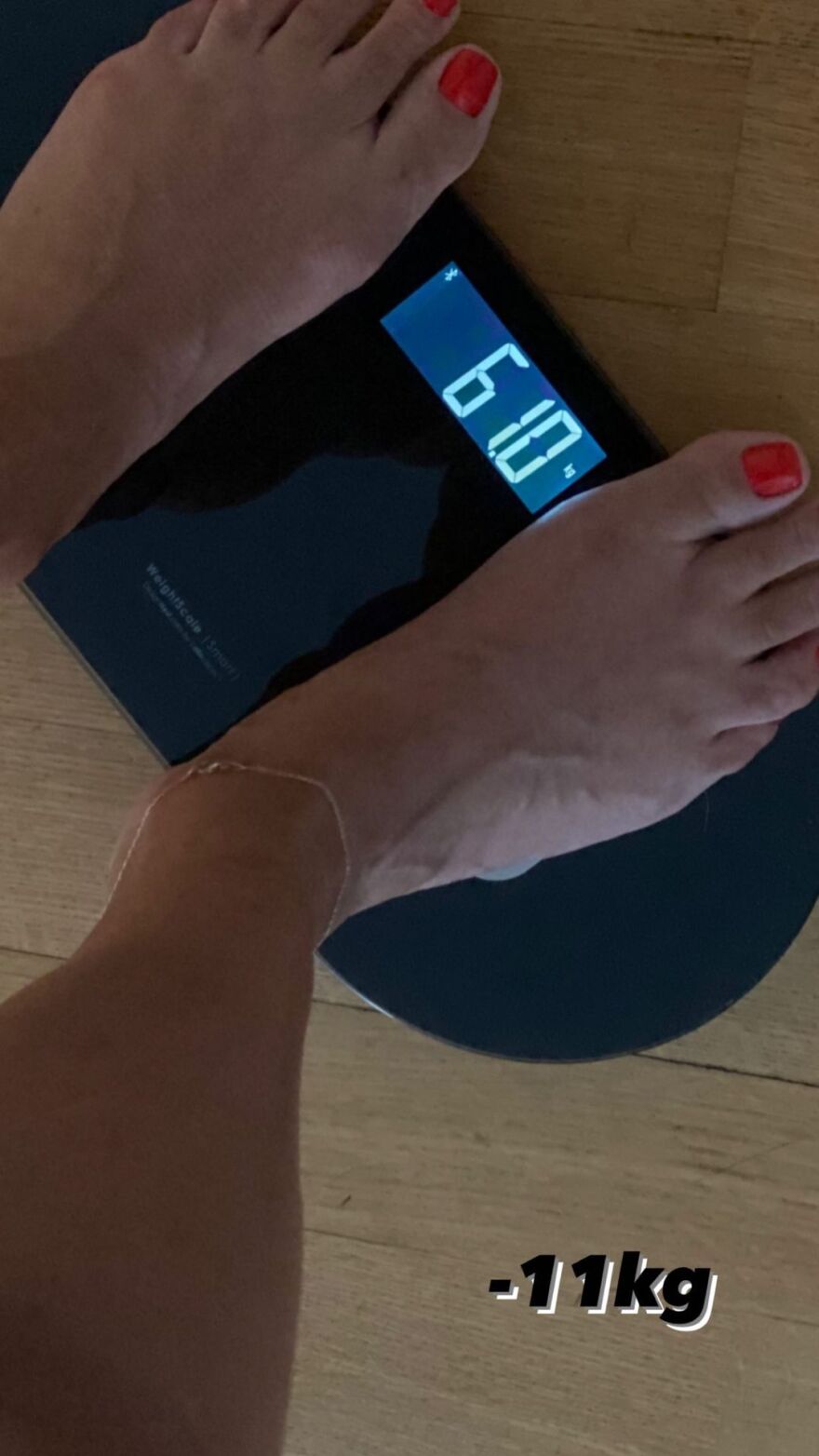 Κωνσταντίνα Σπυροπούλου: Ανέβηκε στη ζυγαριά και έδειξε τα κιλά της - Φωτογραφία