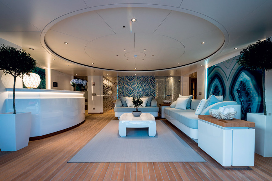 O' Pari: To πλωτό έπος με ελληνική υπογραφή